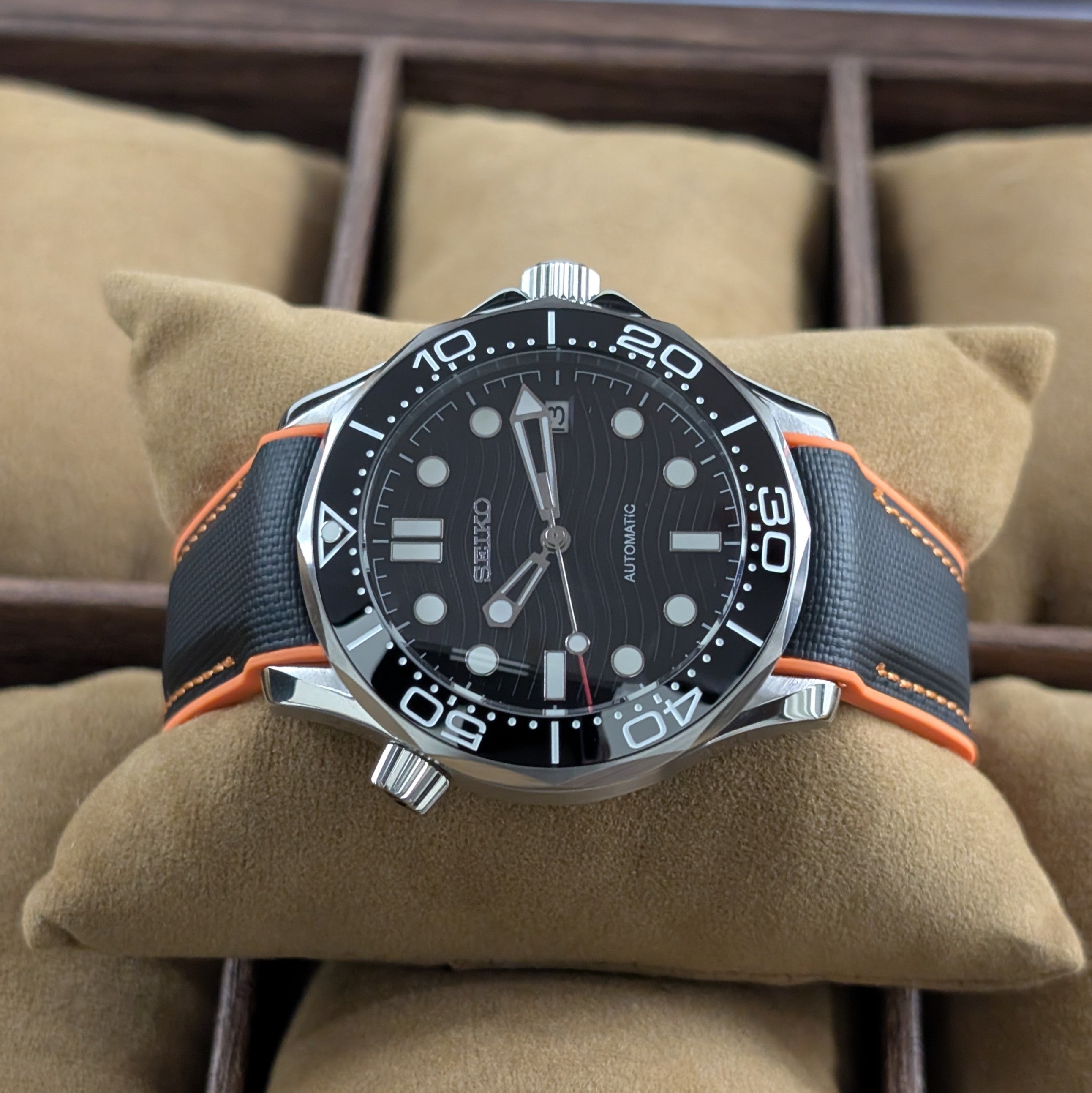 Seamaster 300 Seiko Mod James Bond 007